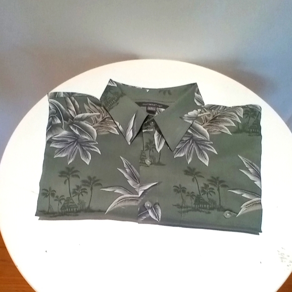 CROFT & BARROW HAWAIIAN SHIRT - Picture 11 of 11